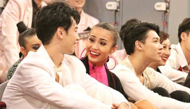 《舞蹈风暴》提前亮出终极大招,李响和刘迦的"神仙组合"太吓人_表演