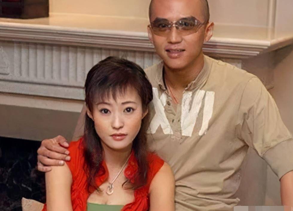 《十七岁不哭》23年:李晨郝蕾事业红火,而她却成为普通人_简宁_杨宇凌