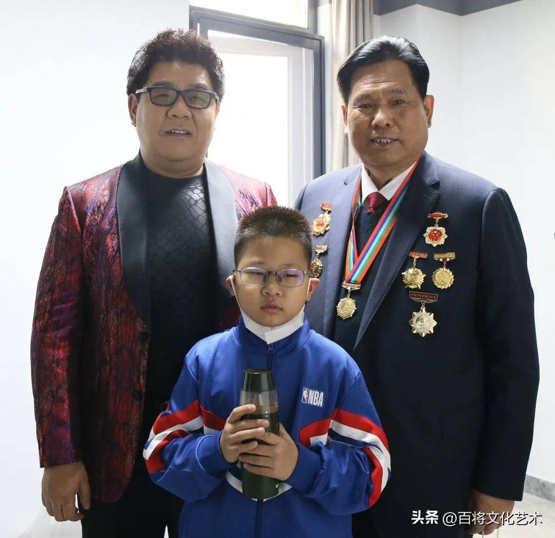 王启发真诚邀请白淑兰老师方便的时候,到自己担任名誉校长的蠡县职教