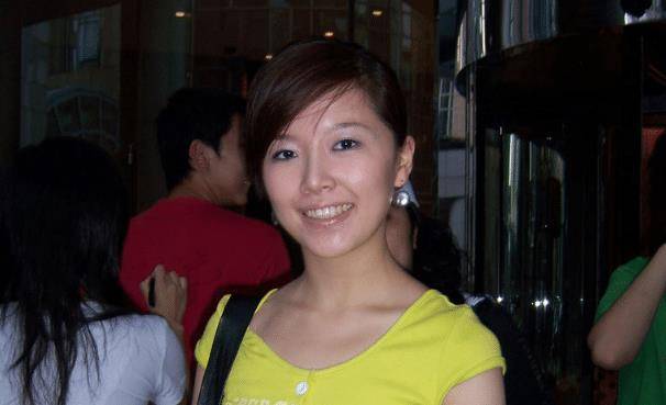 通过超女走红的唐笑,本来前途一片光明,奈何仗势欺人被抵制_比赛_发展