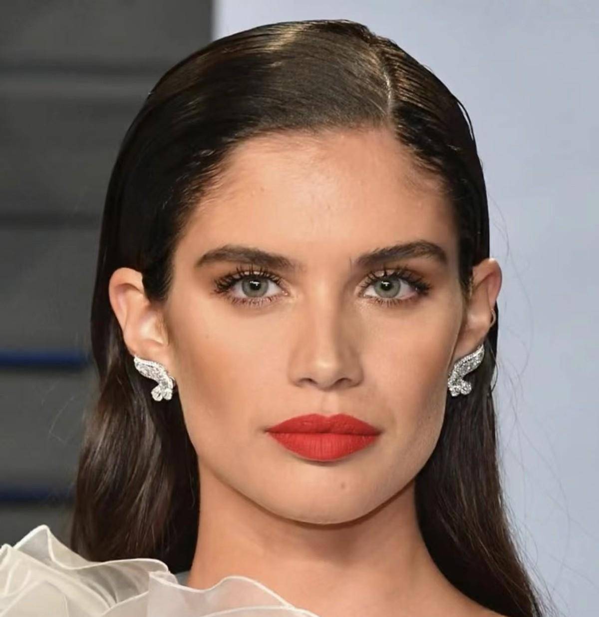 莫妮卡贝鲁奇,到底是什么样的颜值可以统一全球审美?