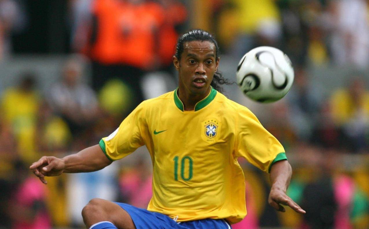 巴西足球巨星足球明星图片