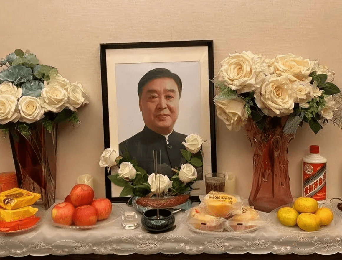 相声演员师胜杰:66岁病逝,4年过去,遗孀宋艳的痴爱让人泪目_生活_演出