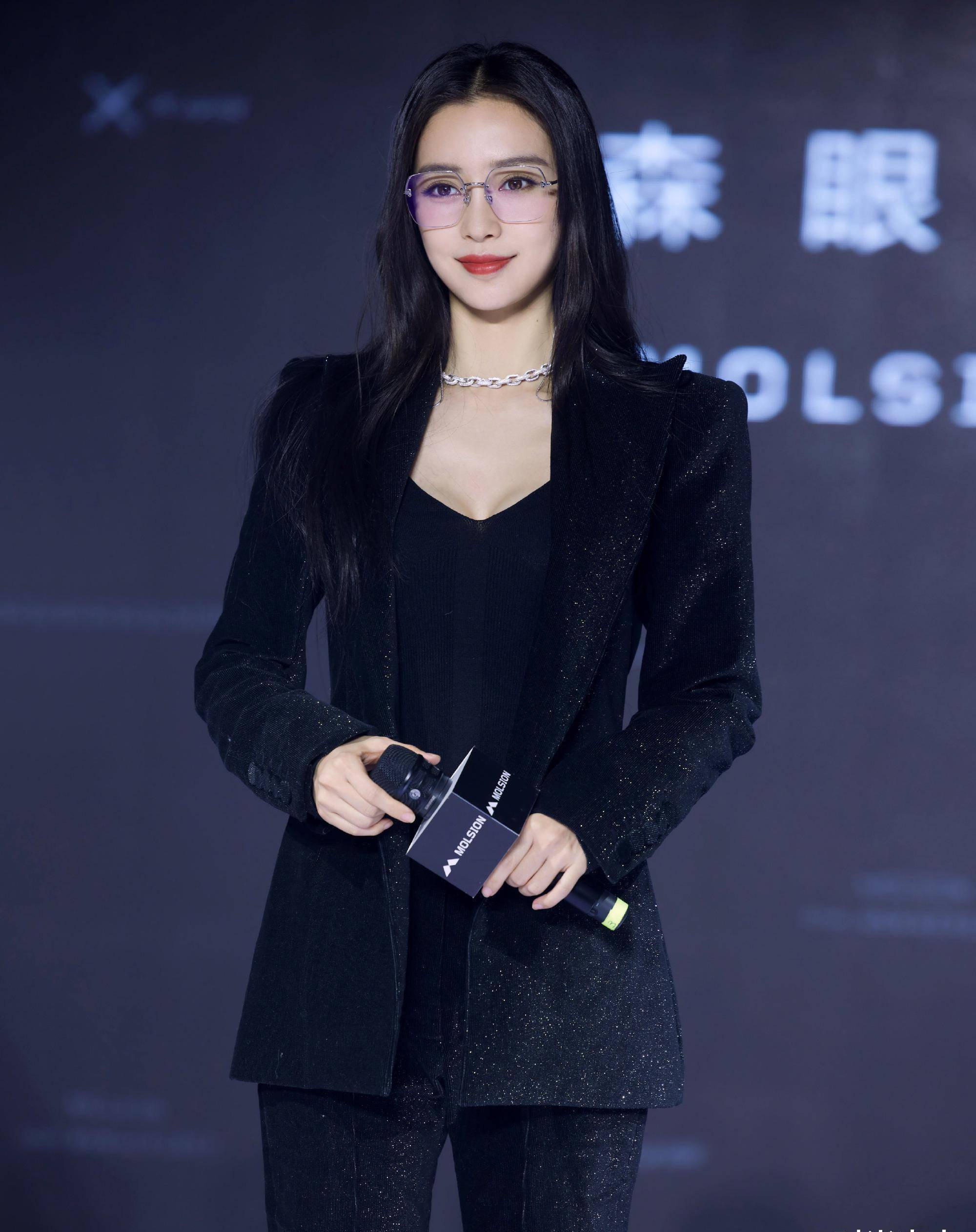 李菲儿说baby图片