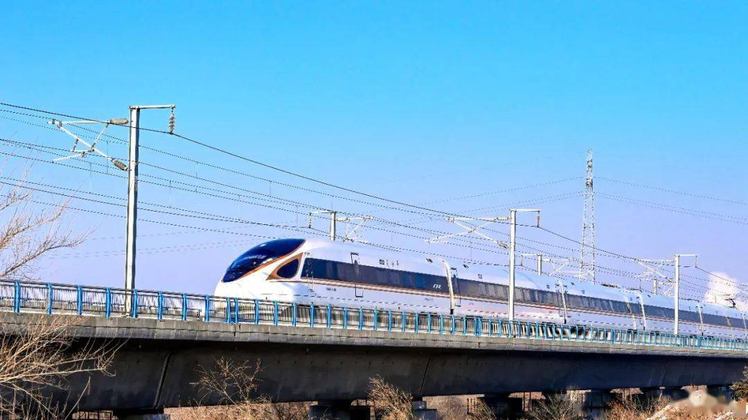 次列车恢复运行;12月15日起,虎林—齐齐哈尔k7156/3次列车恢复运行