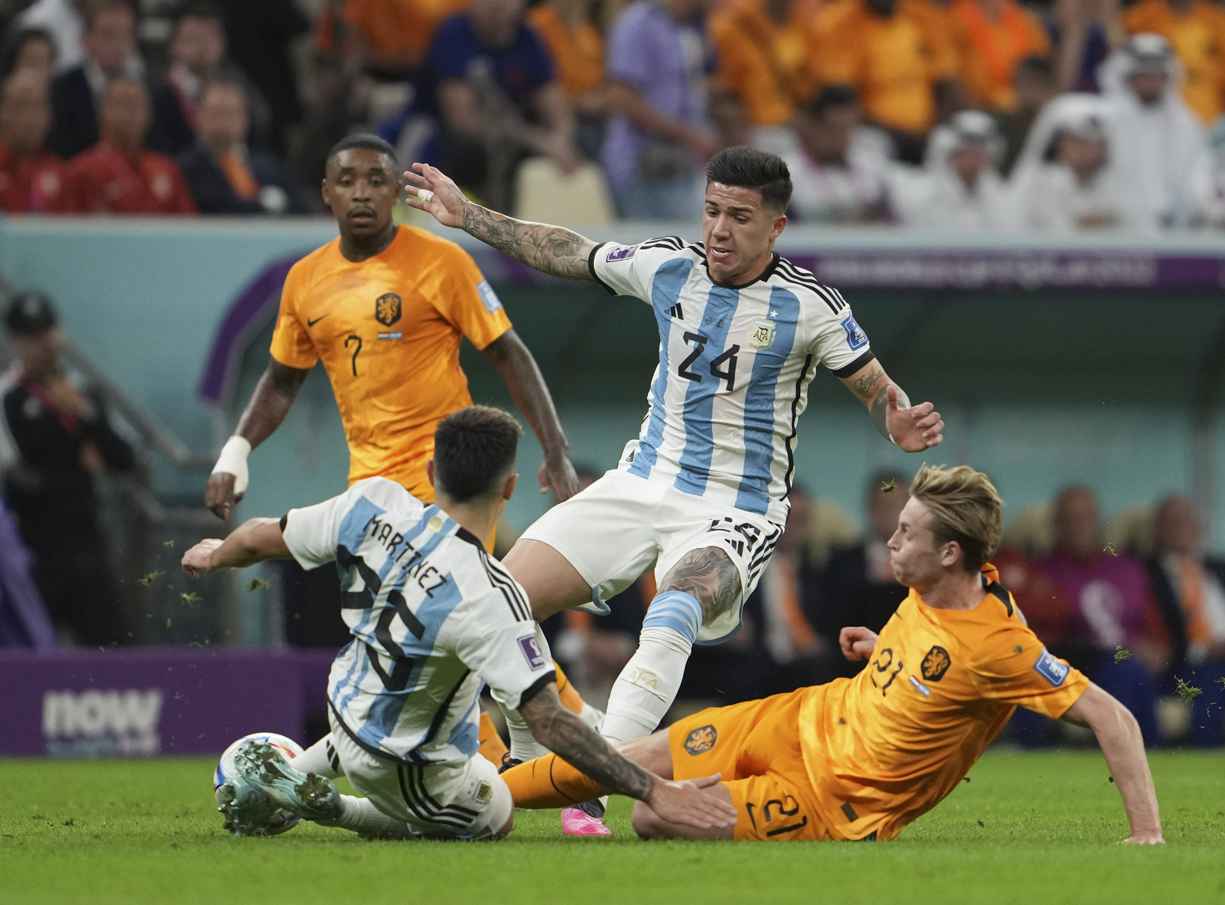 卡塔尔世界杯 | 阿根廷队主帅斯卡洛尼:打满七场比赛是我们的目标