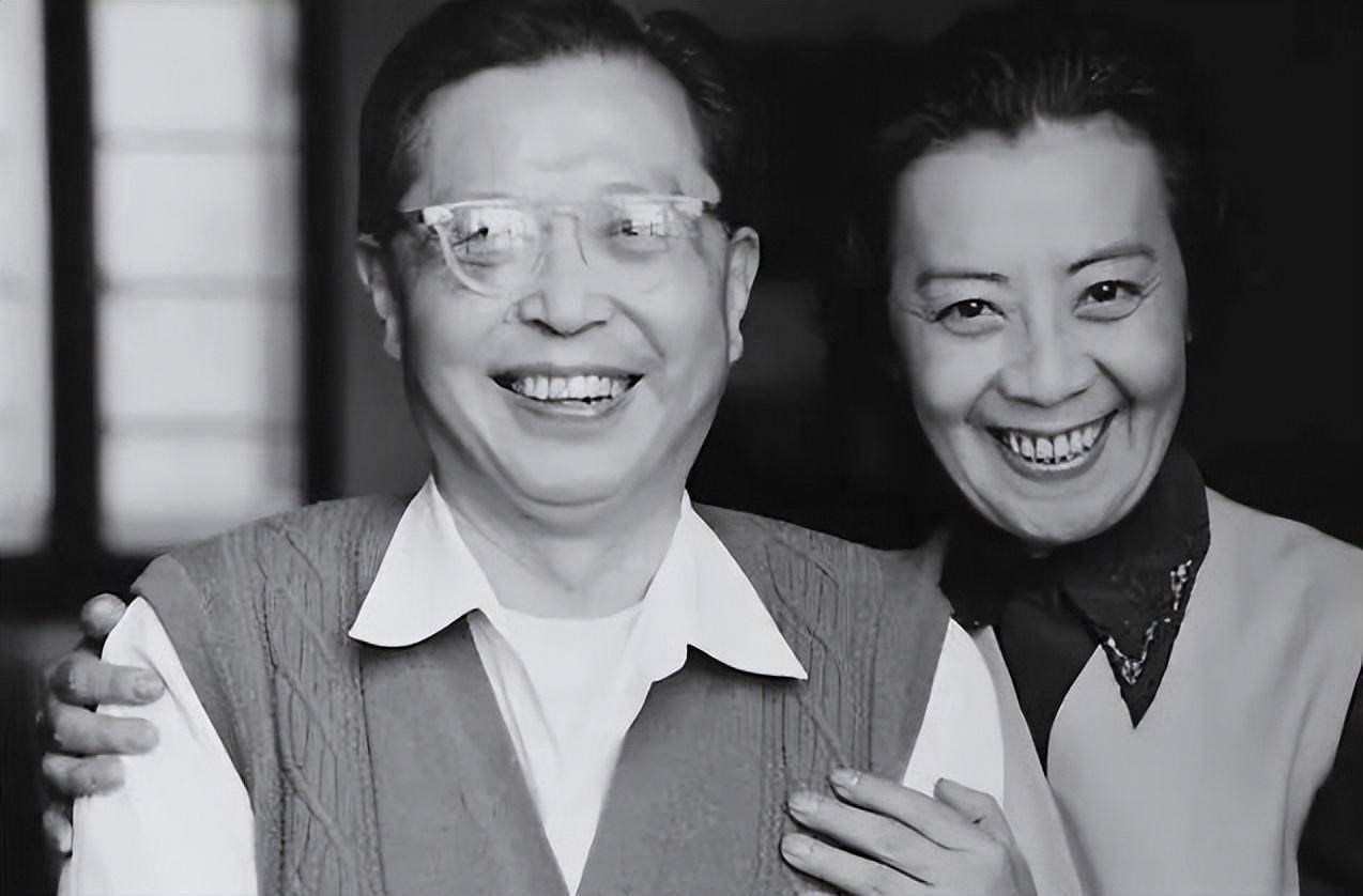 曹禺:婚内移情女学生,拒绝发妻主动求和:人事复杂,不能尽述_郑秀_父亲