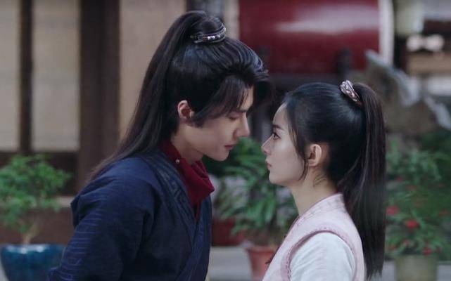 《有翡》预告全是槽点,配音违和服化难看,未播先糊?