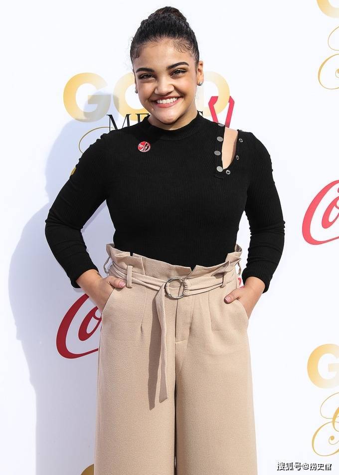 美国媒体拍摄的独家照片:劳丽·埃尔南德斯的微笑_laurie_穿着_奥运会