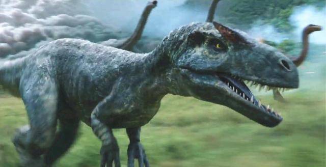 《侏罗纪》短片曝细节,成年异特龙登场,人类与野外恐龙首次碰撞_世界