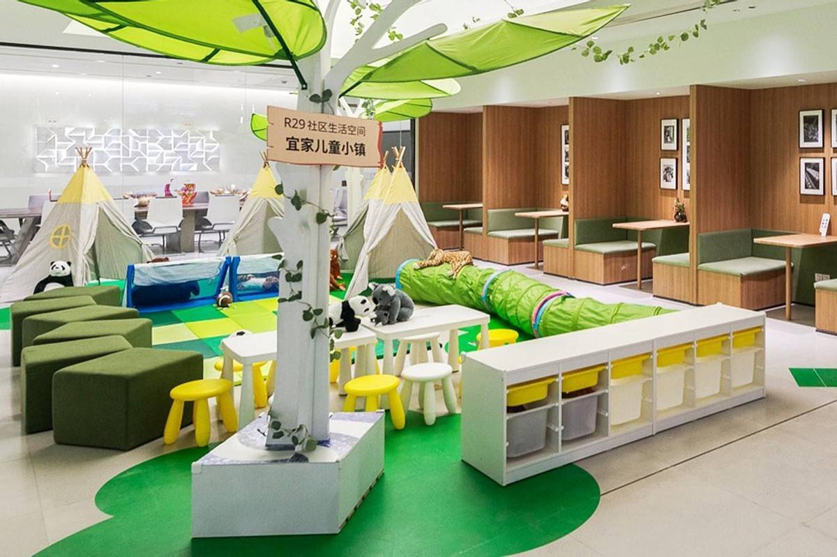 在r29社区生活空间内,成都宜家家居与r29社区生活空间共同打造的儿童