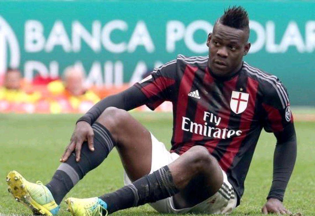 如今却无奈混迹保级队,30岁的巴洛特利恐远赴土超_足坛_天才_意大利