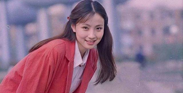 叫《记忆的证明》,然后结识了自己的小师妹中村幸子,中文名叫王瑾