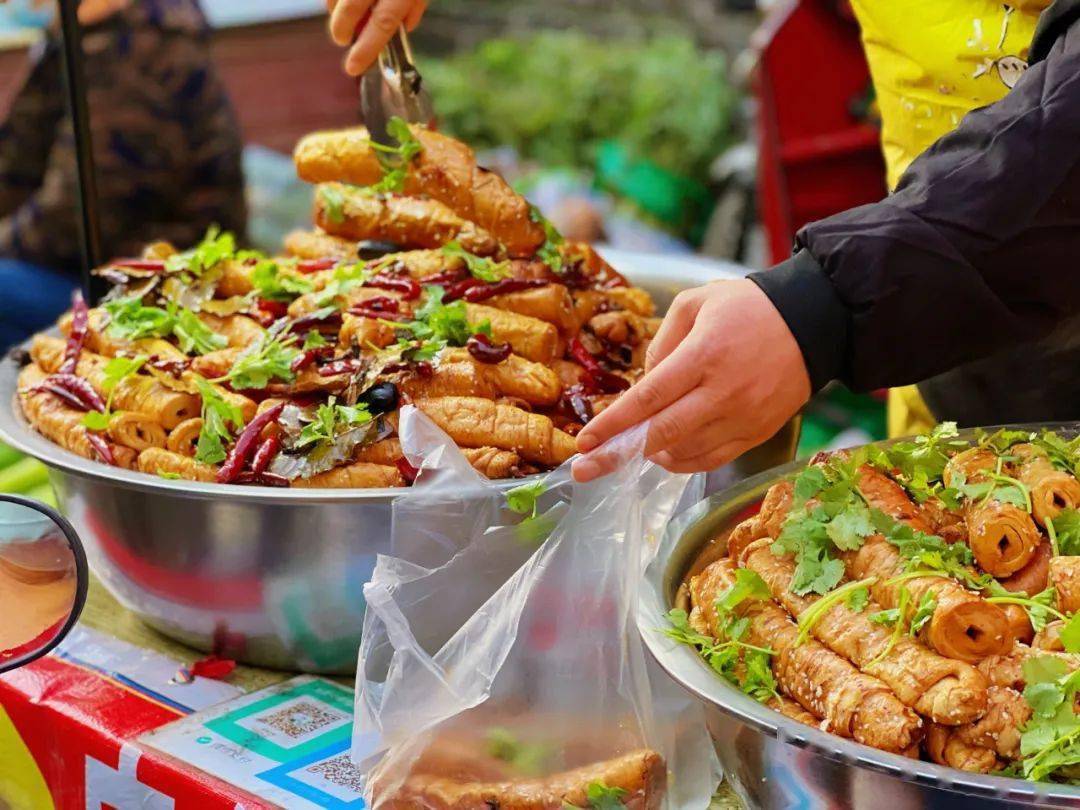在西安,你一定要逛逛6:00的早市…._小南门_生活_美食