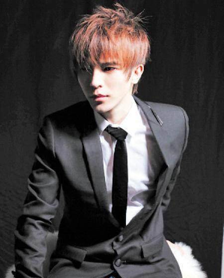 看看曹可凡对郭敬明的采访,你就知道李枫的话是真是假了_女孩_媒体