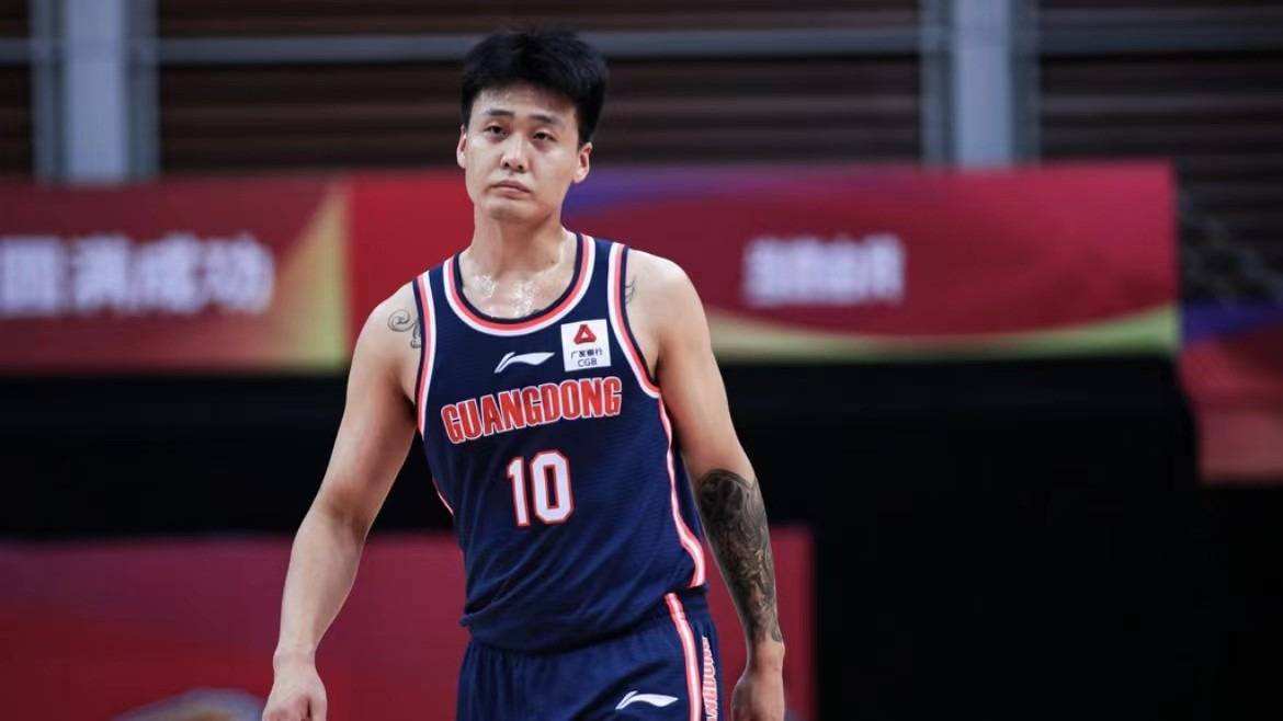 赵睿工作室发律师声明维权,曾报警起诉女球迷造谣_比赛_状态_进行