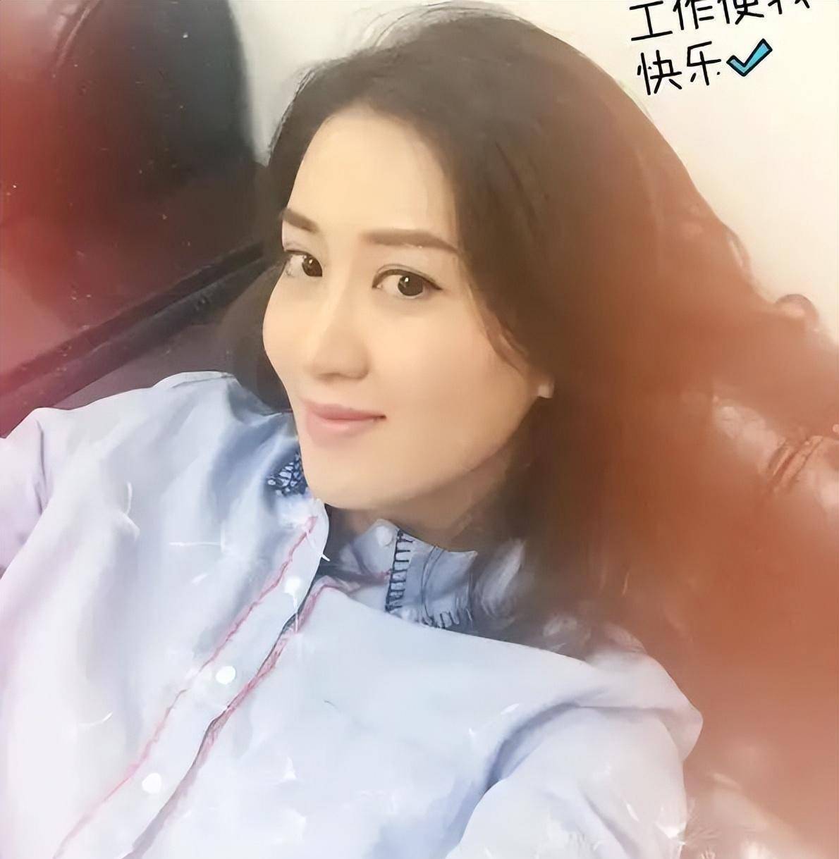 40岁的广州演员黄晓华,戏里嫁给了作家,现实中她已经结婚多年_华女和