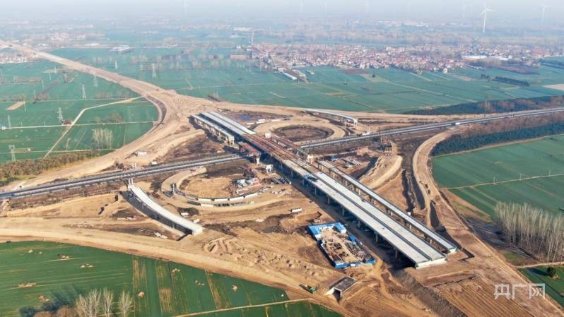 濮新高速河南柘城段:项目建设不停歇