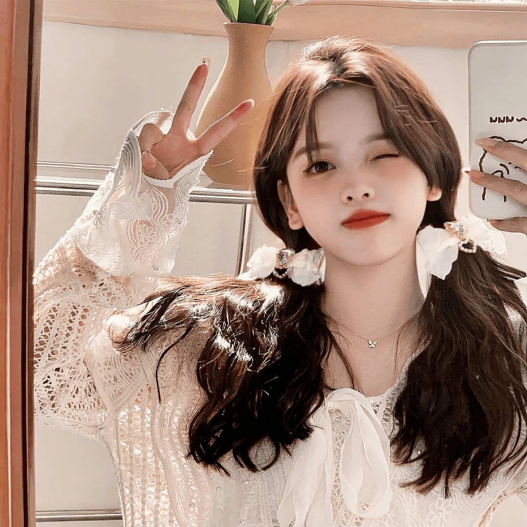 头像| 颜值博主都爱用的微信头像_男女_来自_网络