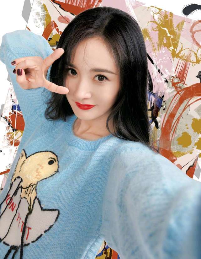 杨幂迎来34岁生日，热巴庆生微博翻车，粉丝评论成焦点