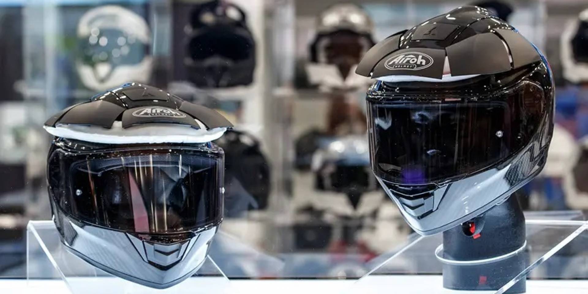 当头盔配备了安全气囊会是怎样的体验?