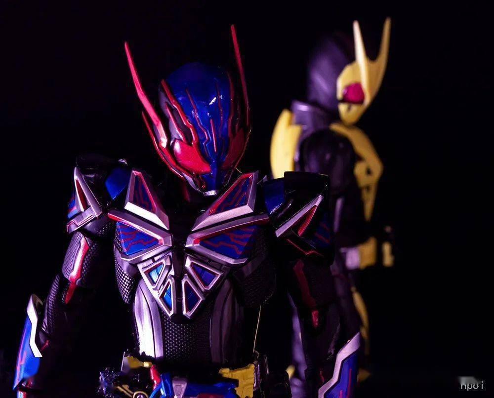 汇总假面骑士中那些实力过于夸张的剧场版boss,战斗力远超原作tv的