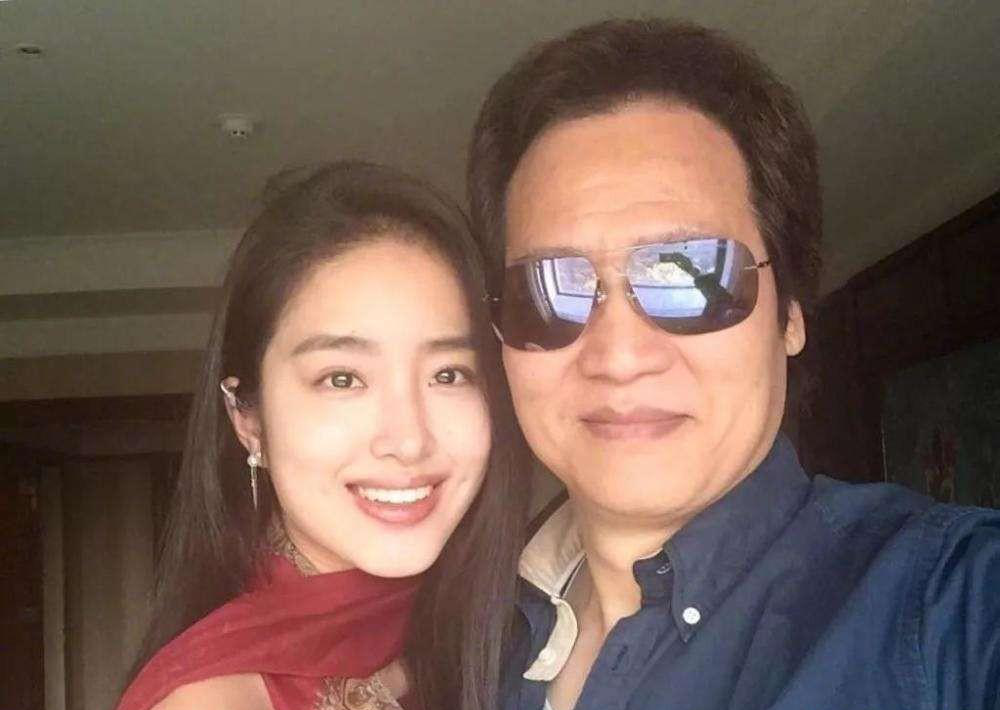 杨采钰陈金飞爆出离婚动静