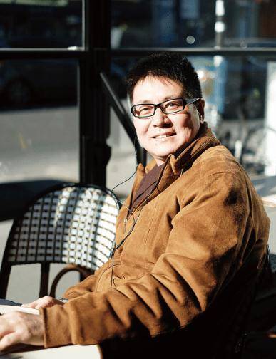 上影导演胡雪杨:整个上海宜入镜_路人_城市_徐汇区