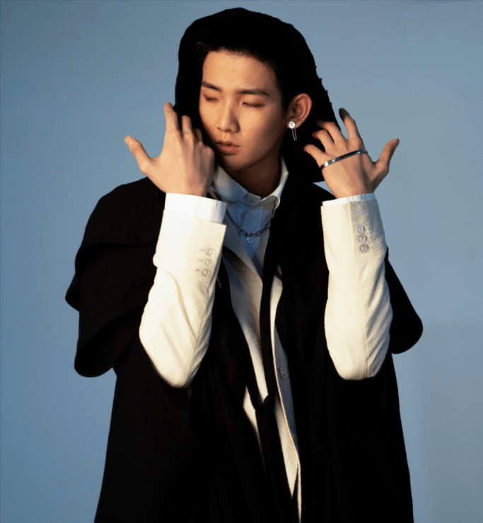 98年出生坐拥3000万粉丝,刘德华找他宣传电影,梅尼耶凭啥这么火