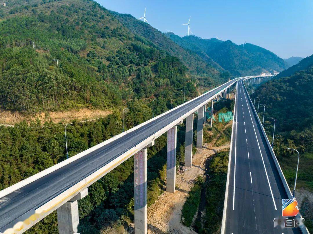 详细到出口,桥隧……_博白_浦北_高速公路