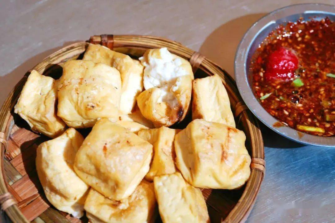 来看看,挑战 不到200元 吃芒市特色小吃,结局怎么样 ?_美食_支出_指数