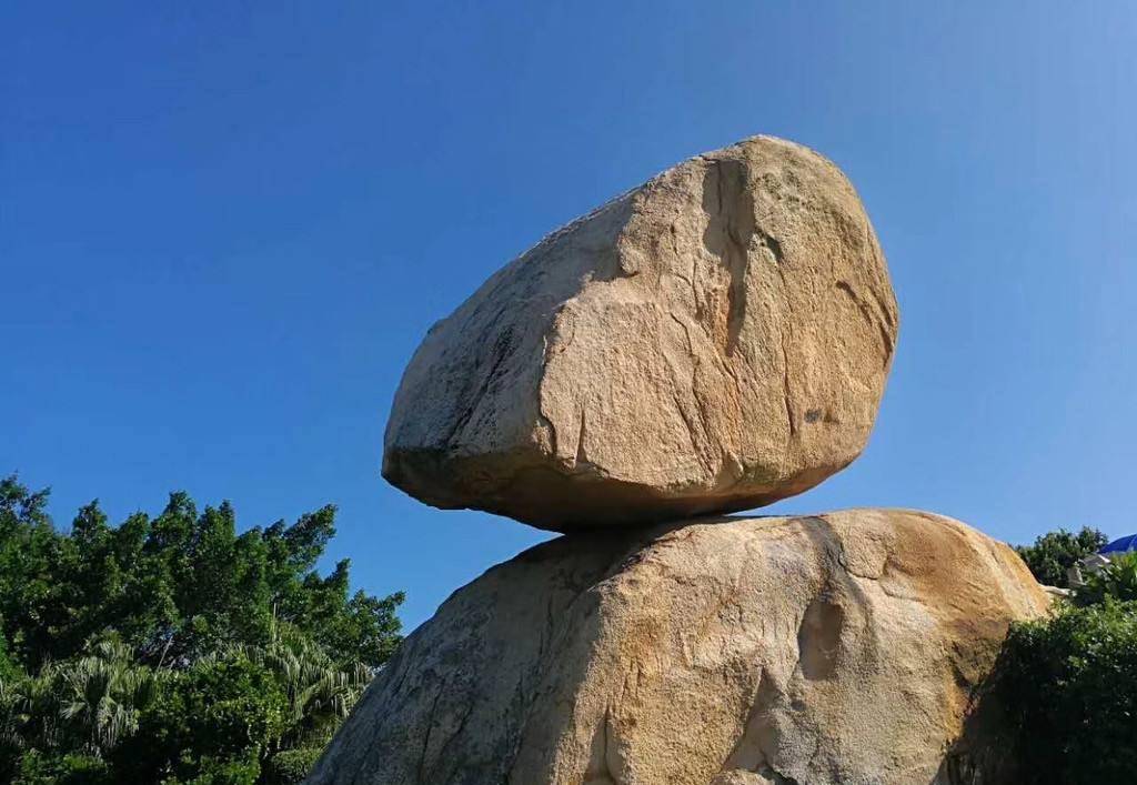 漳州风动石风景区图片