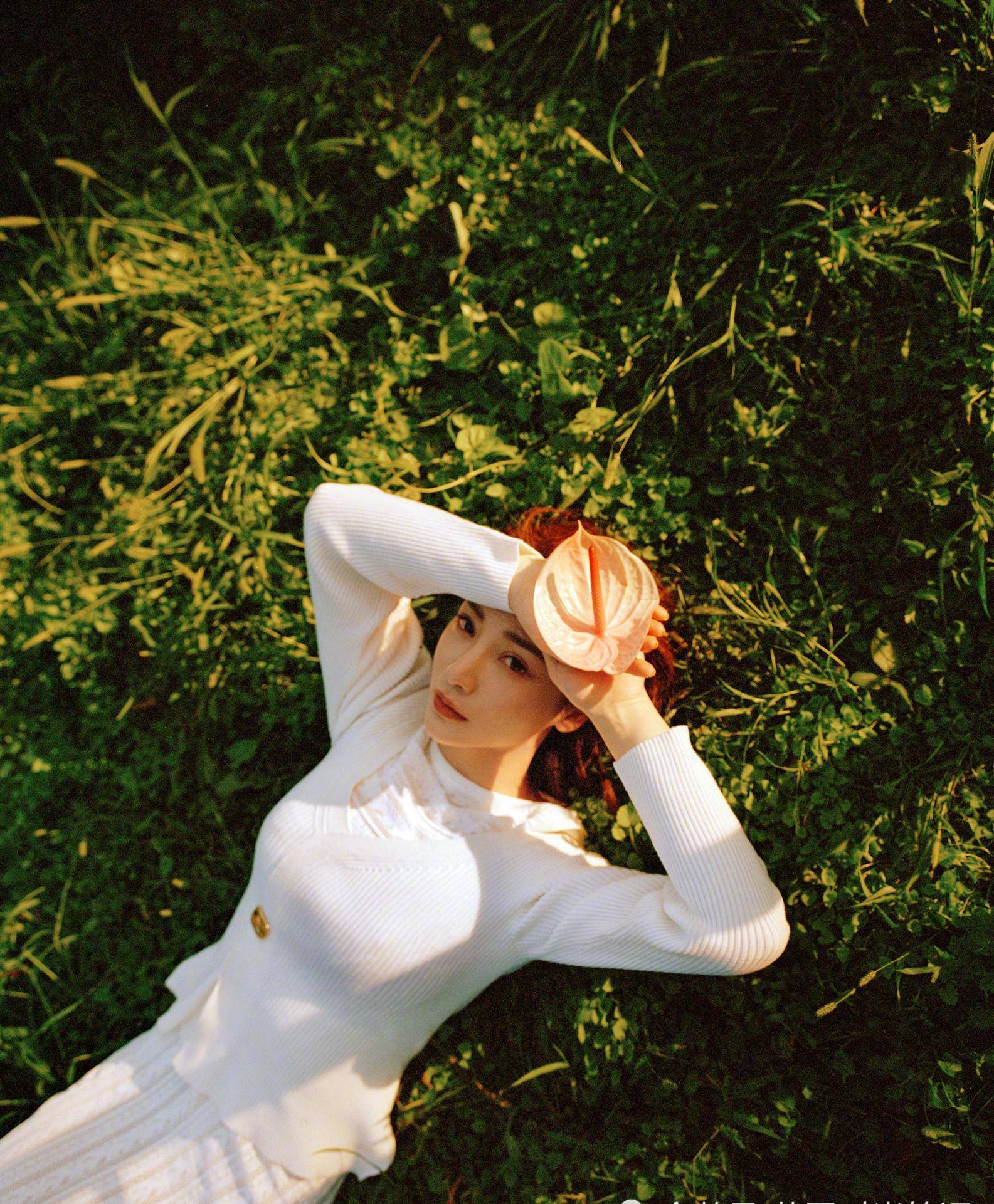 有种"惊艳"叫发福的柳岩,别人以瘦为美,她反而要胖回颜值巅峰_女生