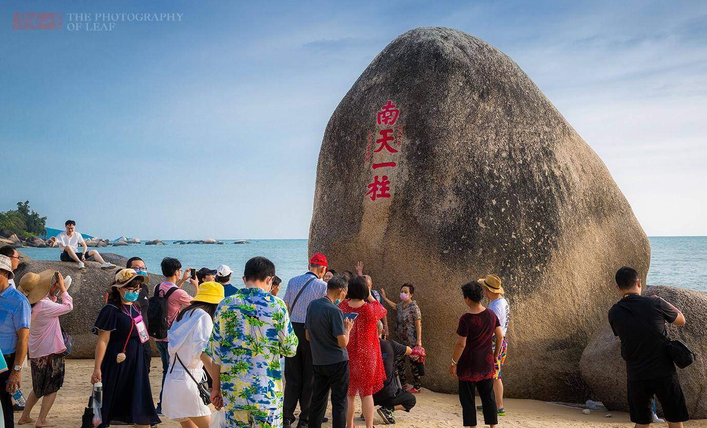 天涯海角景区,因三块巨石而出名,是游客来三亚的重要打卡点_石头_景点