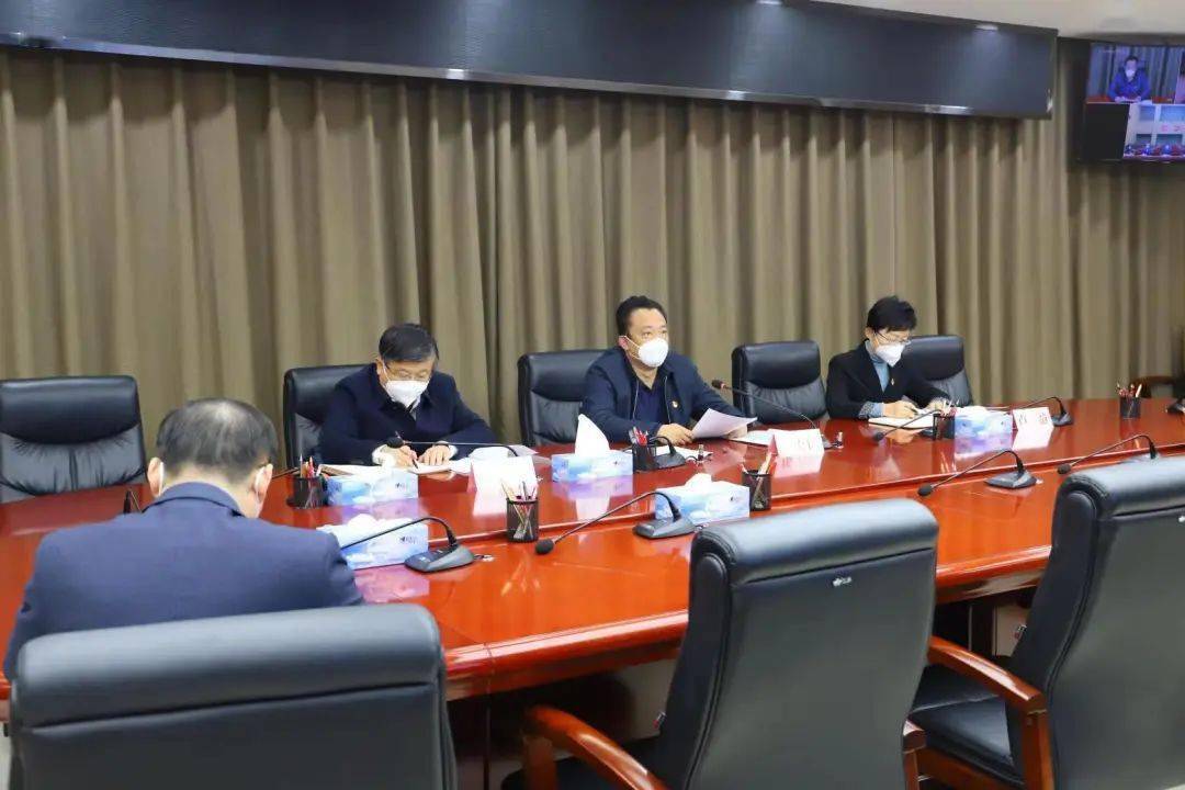 12月16日,金乡县委书记郑士民主持召开中共金乡县委统一战线工作领导