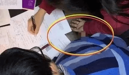 家教老师猥亵14岁女初中生:千万不要花巨款去请一个禽兽_邹某_女生