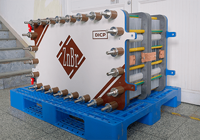 中科院大连化物所集成出30kw级锌溴液流电池电堆_应用_储能_等项目