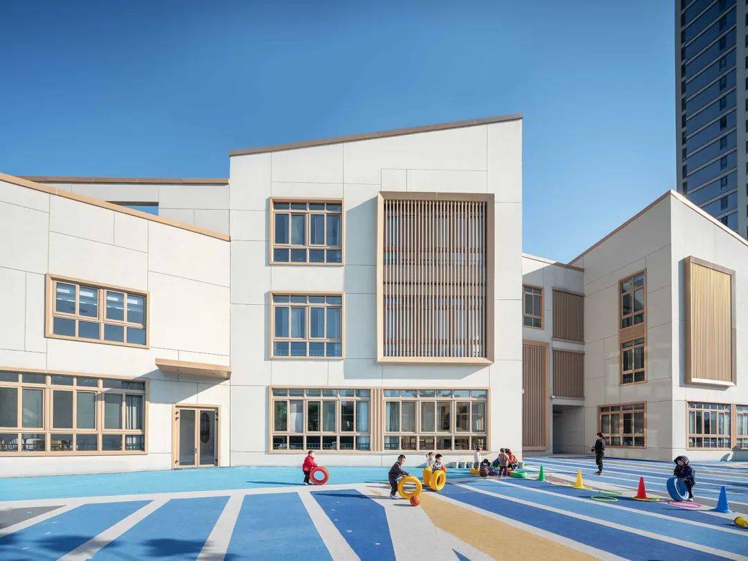 10个不错的幼儿园和校园设计 | 2022年度_空间_建筑造型_儿童