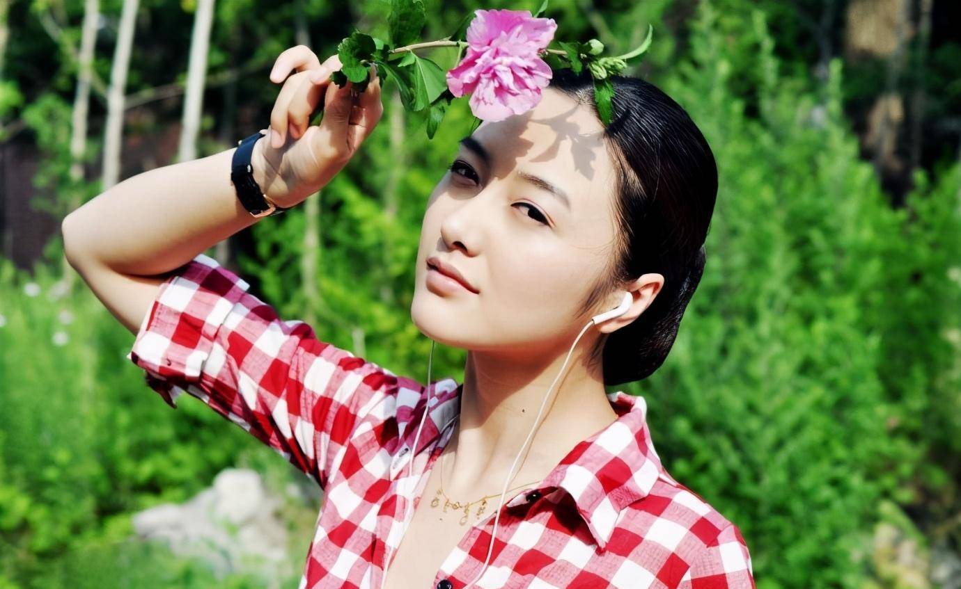 神探狄仁杰卧底现状,剑灵获荣誉市民,变灵成为制片,小梅消失了_元芳