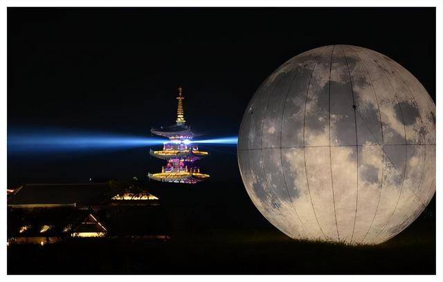 盘州市的人造奇观,创意新颖建造不易,美轮美奂却饱受诟病_月亮_佛山