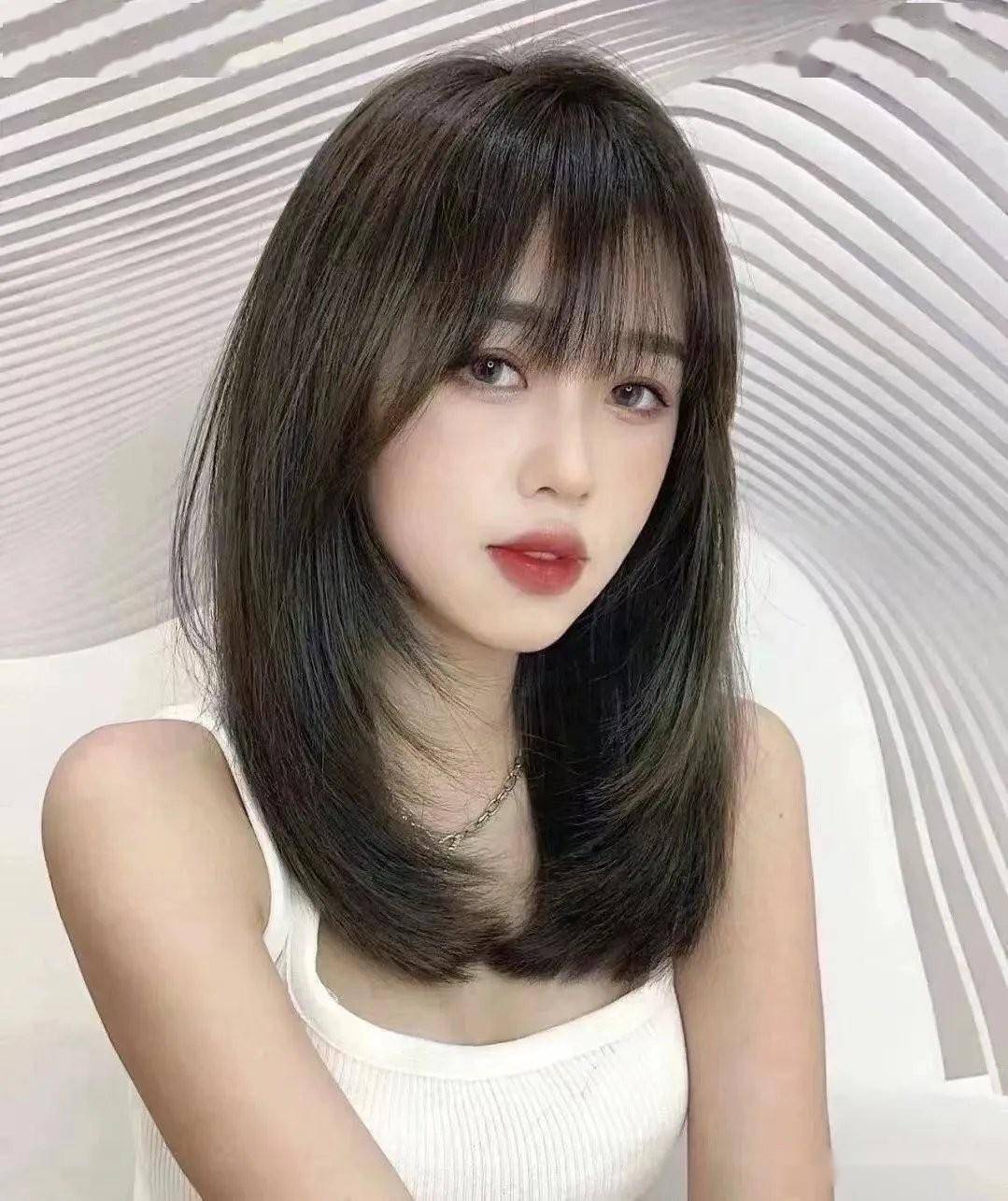 元旦女发发型看这里,让你美出新花样,一共15款_头发_效果_自然