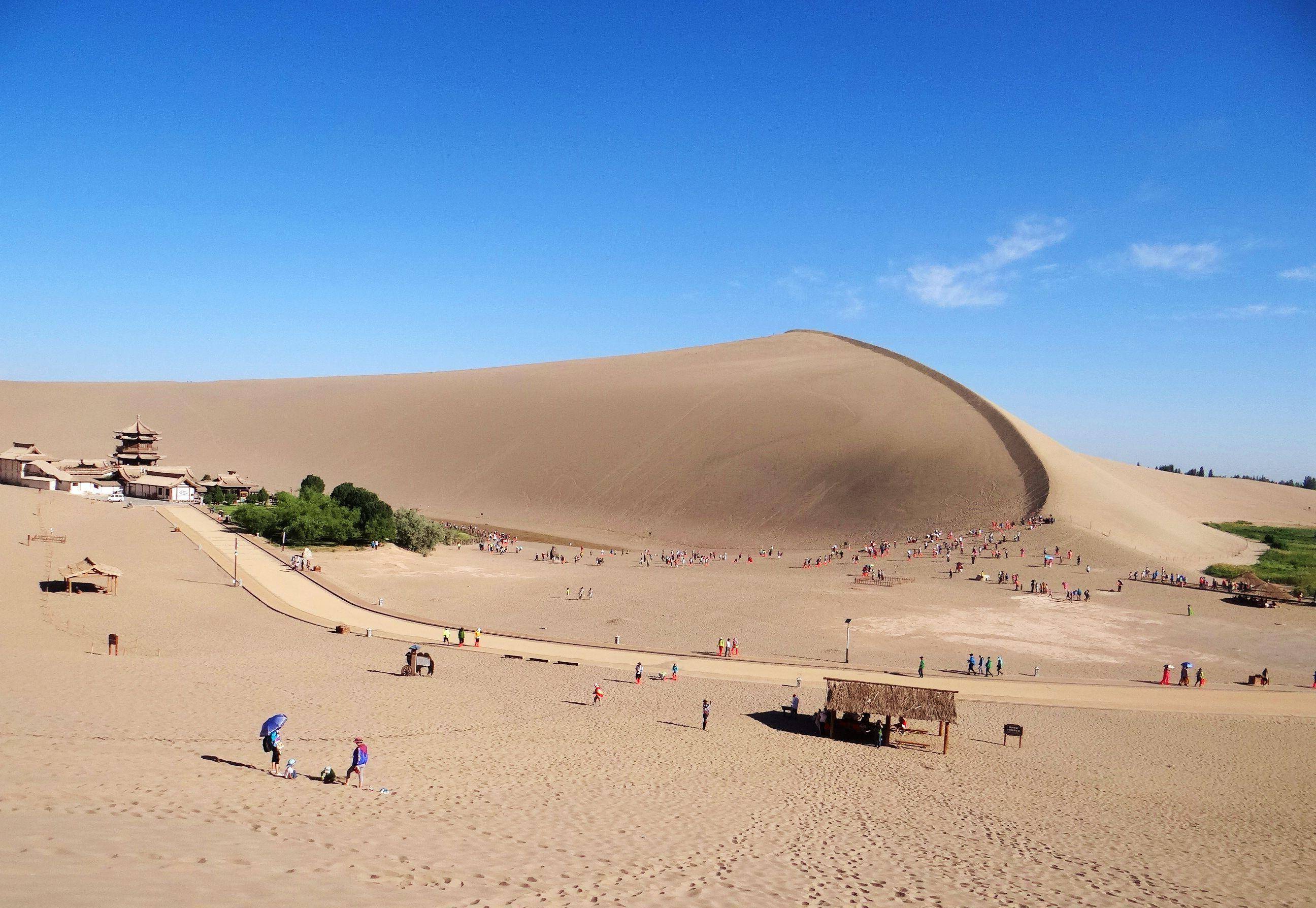 敦煌鸣沙山,塞外风光一绝,纠结多年的鸣沙原因终于被破解揭晓_景区