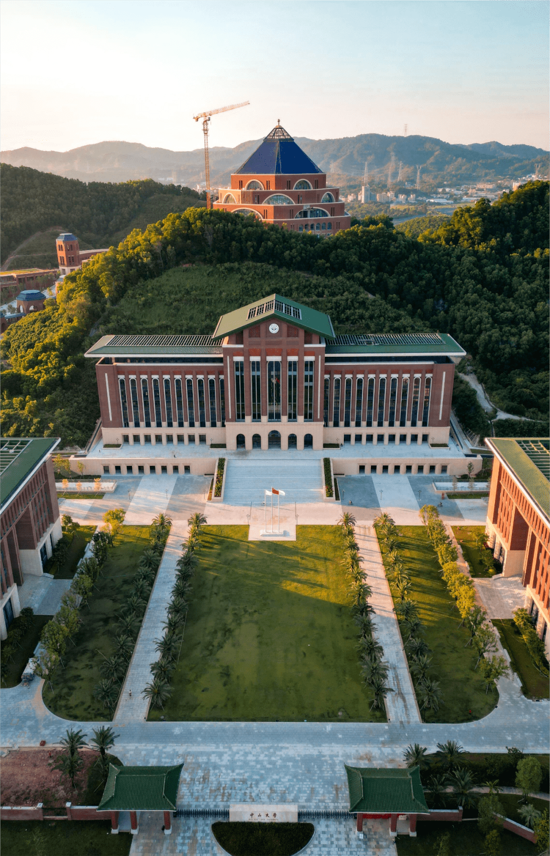 美哉!中山大学深圳校区,开新颜了_运动_李梓城_夏曦怡