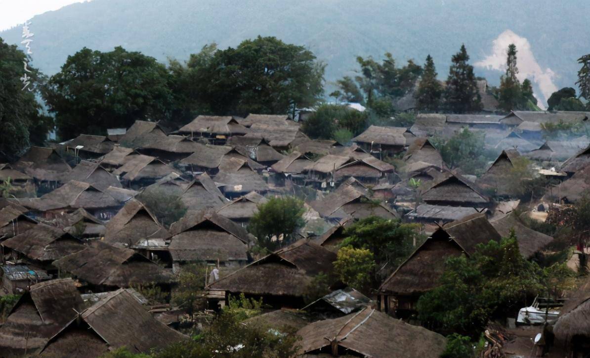 胡歌带你走进云南临沧翁丁村,中国最后原始村落,有120项文物_生活