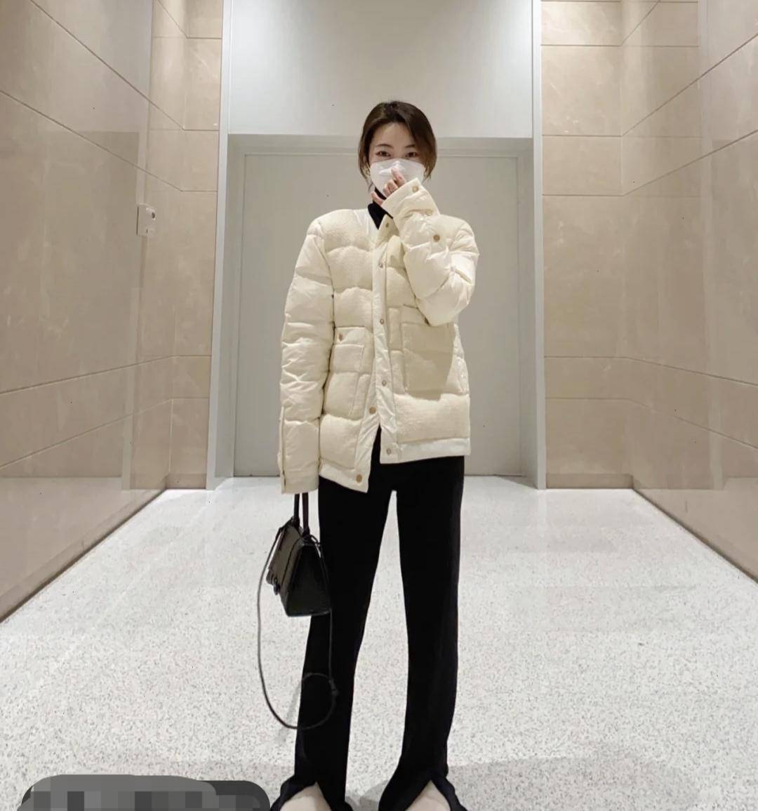 小香风羽绒服怎么搭配好看?