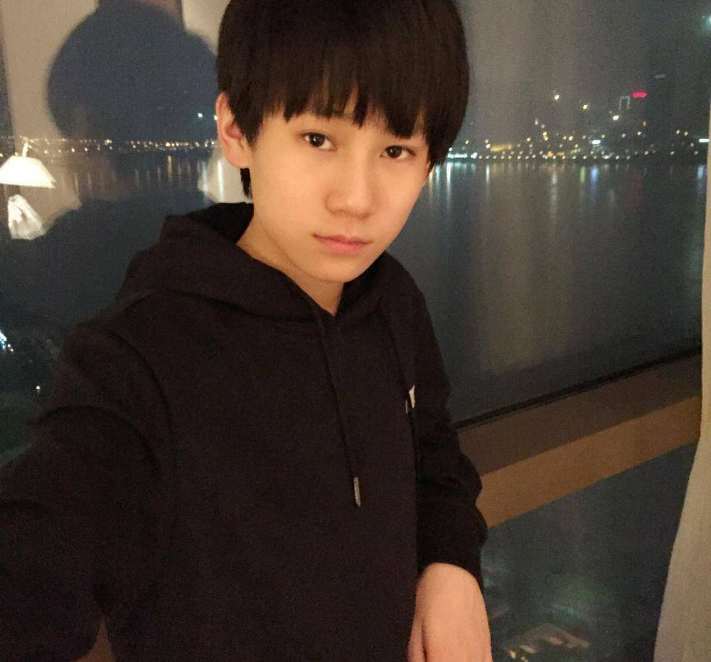 明星张真源和谁是cp,他和陈泗旭现在的关系还好吗_收获_的发展_不知道