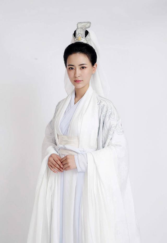 张净桐竟然演了这么多古装角色,你还只记得她的虞夫人吗?