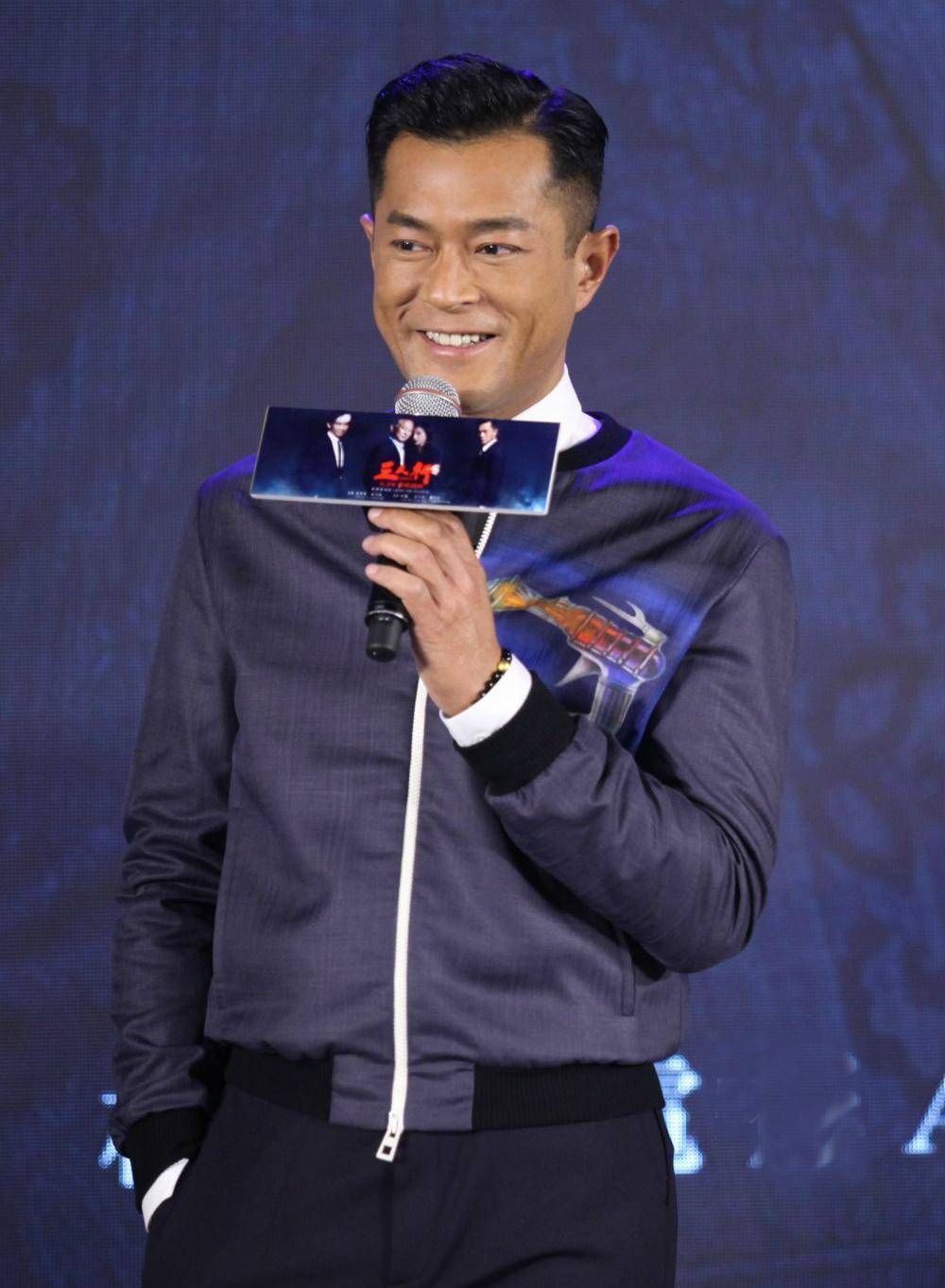 古天乐捐建学校疑翻车,卓伟朋友圈称其冒名顶替,大赞黄晓明是慈善一哥