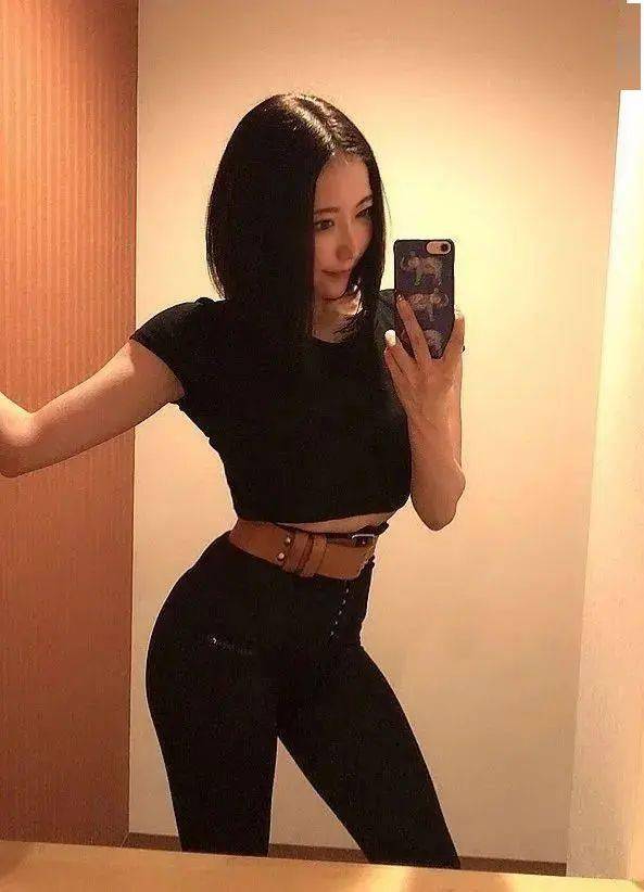 健身_蒂娜_身材