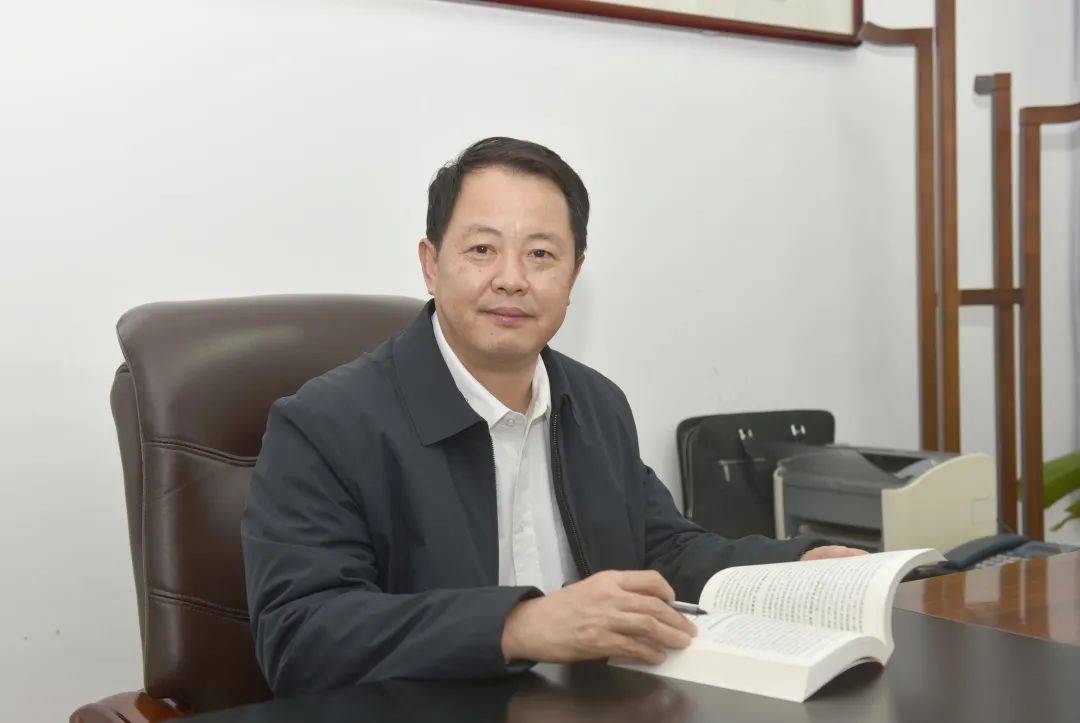 湖北省荆州市委副书记,政法委书记周向阳:在赢得历史主动上下功夫